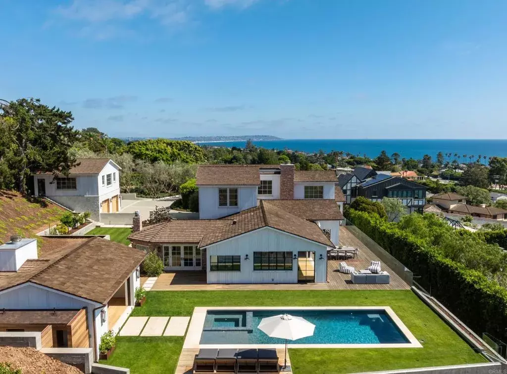La Jolla, CA 92037,6260 Waverly Avenue