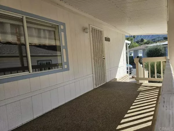 Escondido, CA 92026,8975 Lawrence Welk Drive #4