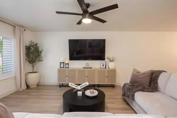 Vista, CA 92083,1037 Philips Street