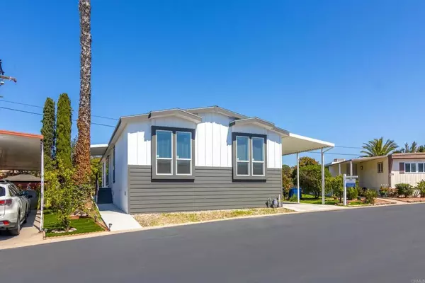 San Diego, CA 92105,2003 Bayview Heights Dr #34