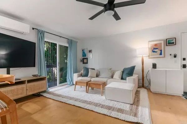 Encinitas, CA 92024,155 Rosebay Drive #29