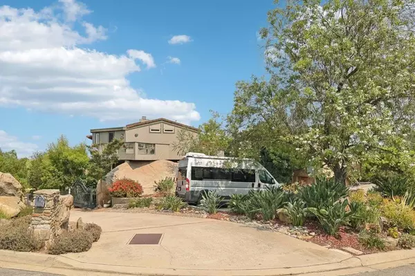 Escondido, CA 92026,9528 Sage Hill Way
