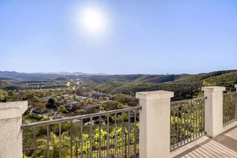 11393 Vista Elevada, San Diego, CA 92131