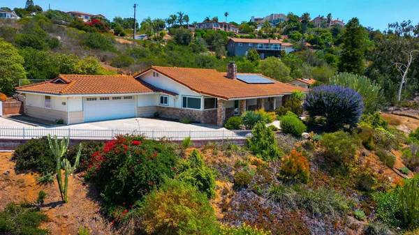 2382 Mirador, Vista, CA 92084
