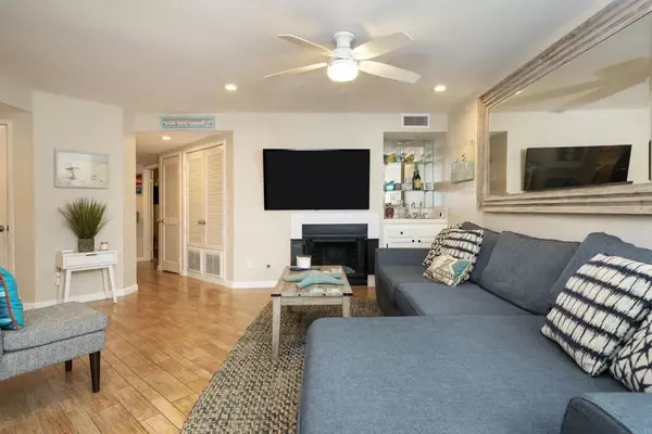 Oceanside, CA 92054,400 N The Strand #51