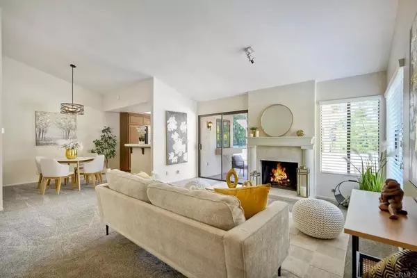 San Diego, CA 92128,12732 Camino De La Breccia #9