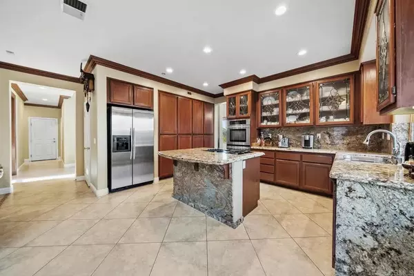 Spring Valley, CA 91977,2062 Pleasant Waters Ct