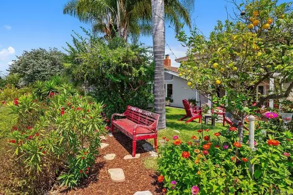 San Diego, CA 92117,5448 Noah Way