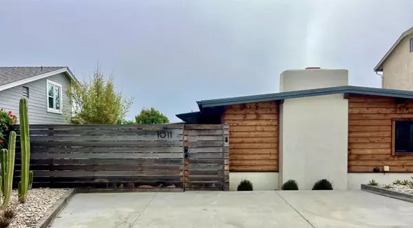 Encinitas, CA 92024,1011 Neptune Ave