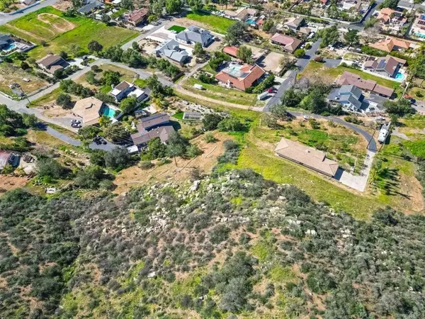 Poway, CA 92064,44 Carlson