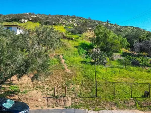 Poway, CA 92064,44 Carlson