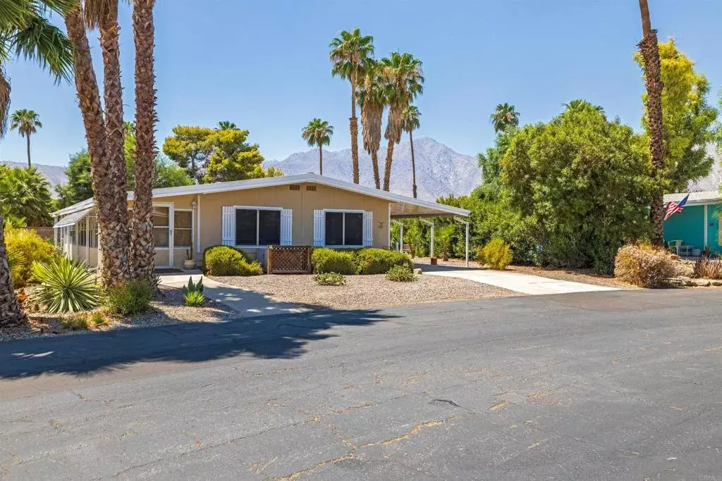 Borrego Springs, CA 92004,1010 Palm Canyon #305