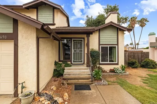 Santee, CA 92071,9690 Bundy Drive