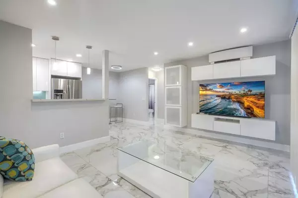 San Marcos, CA 92069,3427 Capalina Road #28