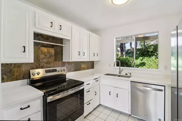San Marcos, CA 92078,1964 Fairway Circle Dr