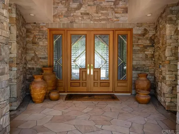 Bonsall, CA 92003,6095 Lake Vista Drive