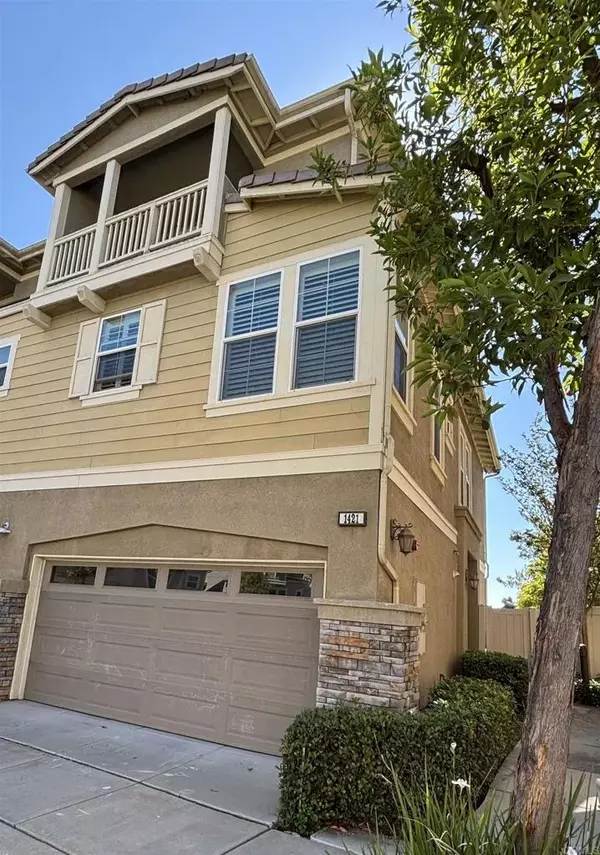 Fullerton, CA 92835,1421 University Cir