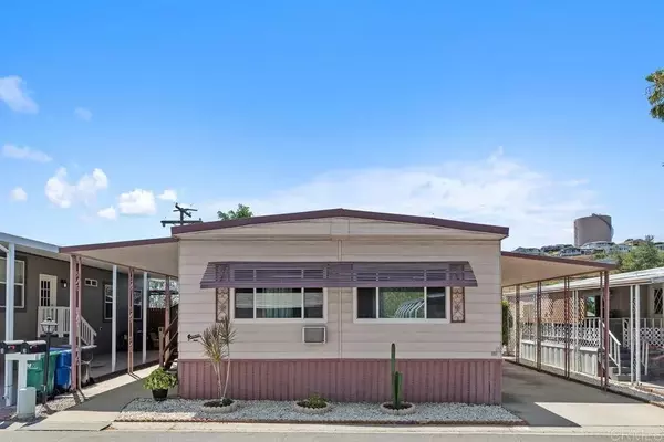 Lakeside, CA 92040,9395 Harritt Rd. #2