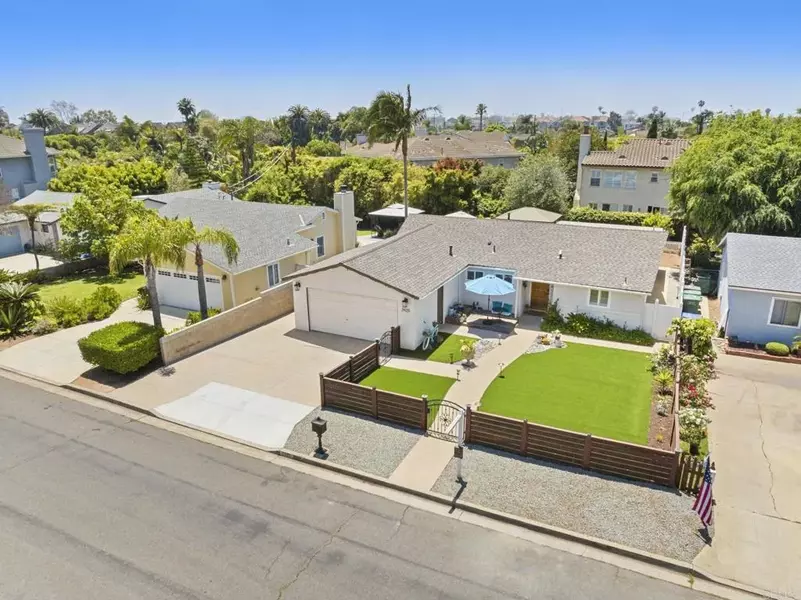 3925 Linmar Ln, Carlsbad, CA 92008