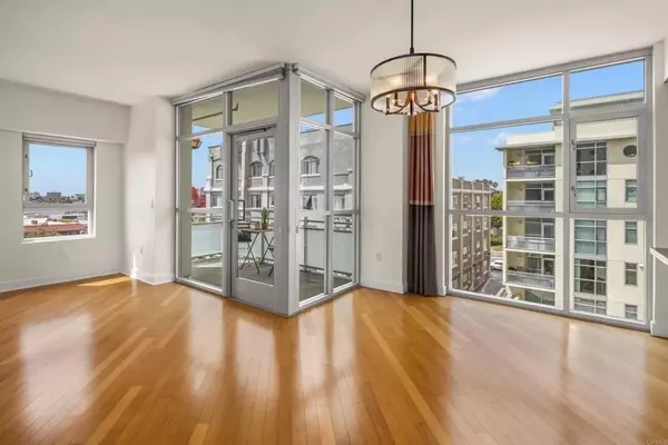 San Diego, CA 92103,3812 Park Boulevard #414