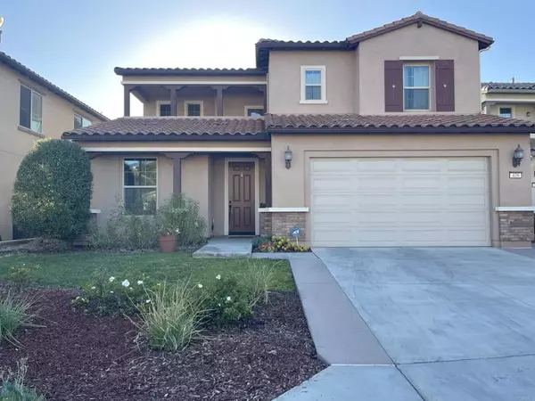 438 Cota Lane, Vista, CA 92083