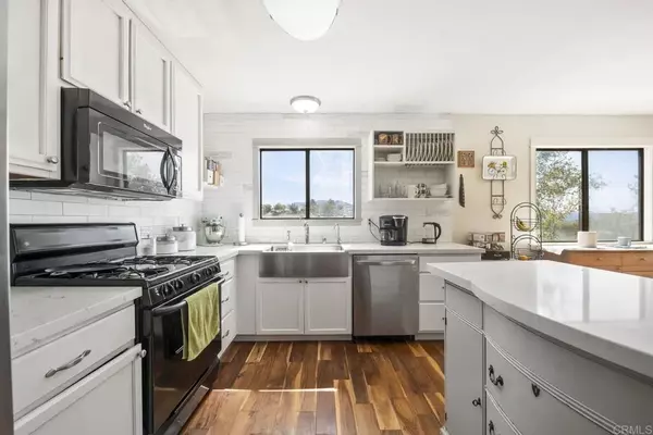 Valley Center, CA 92082,29998 Mac Tan Road