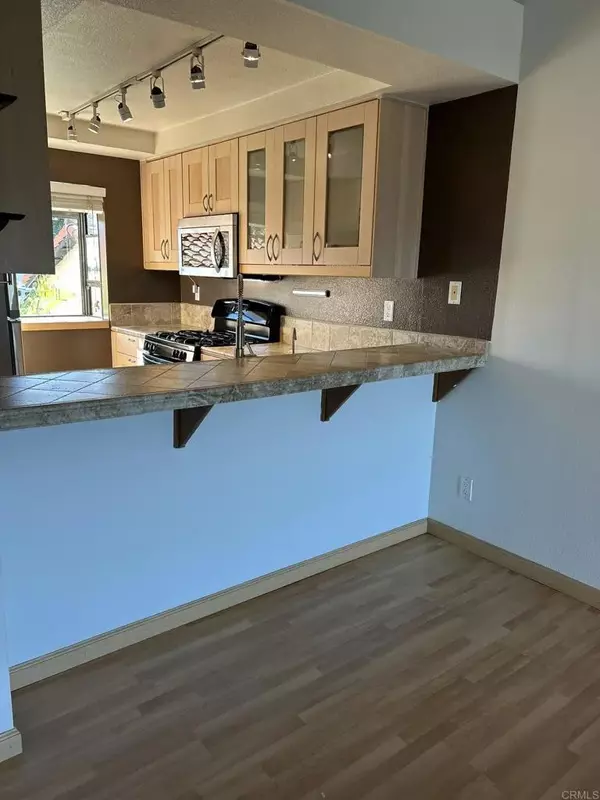 Encinitas, CA 92024,2146 Valleydale Lane