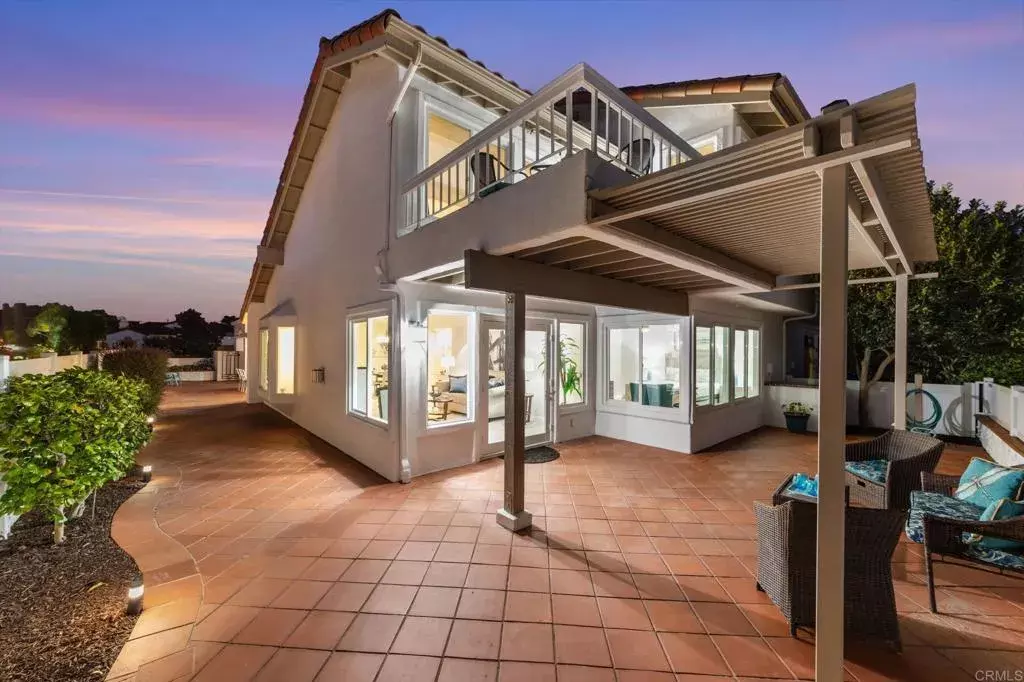 Oceanside, CA 92056,4913 Icaria Way