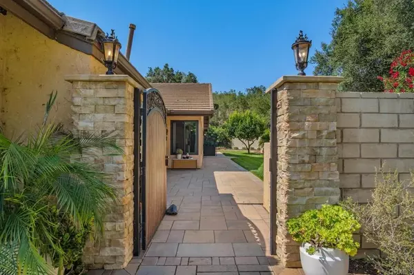 Fallbrook, CA 92028,4142 Los Padres Dr