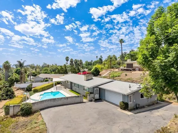 Escondido, CA 92025,1569 Robyn Road