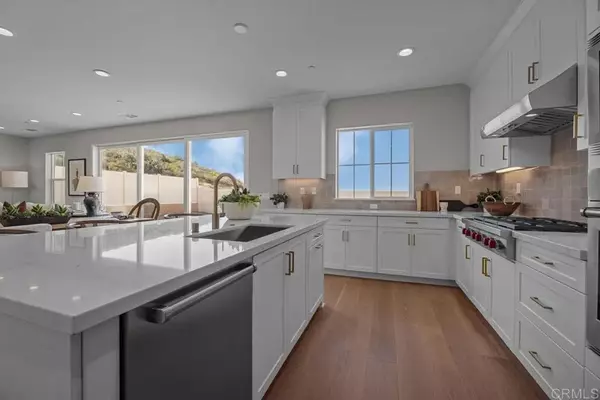 San Marcos, CA 92069,951 Visalia Place