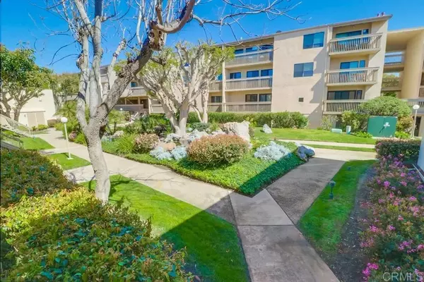 Solana Beach, CA 92075,441 S Sierra Avenue #307