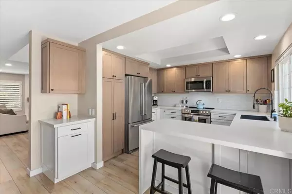 Encinitas, CA 92024,1977 Country Grove Lane