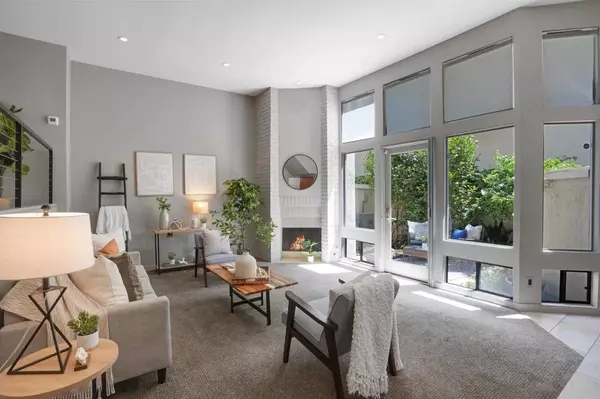 La Jolla, CA 92037,7981 Caminito Del Cid