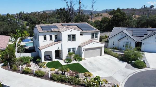 1564 Manzanita Hollows Lane, Vista, CA 92084