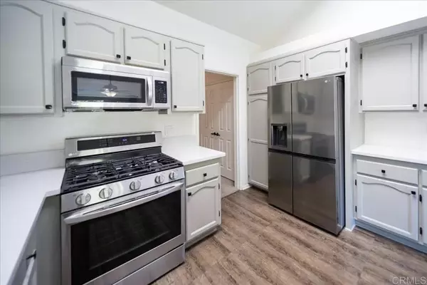 Temecula, CA 92592,45077 Putting Green Court