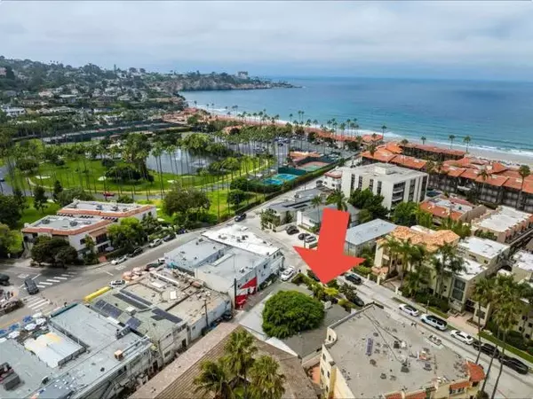 8115 Camino del Sol, La Jolla, CA 92037