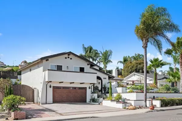 Carlsbad, CA 92008,4814 Refugio Avenue