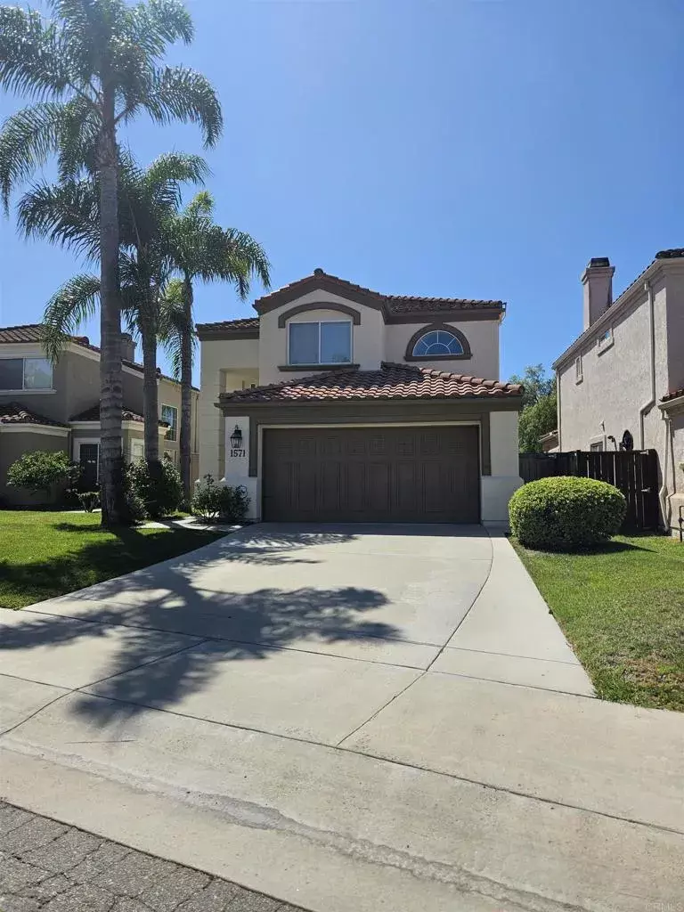 Oceanside, CA 92056,1571 Corte Daniel