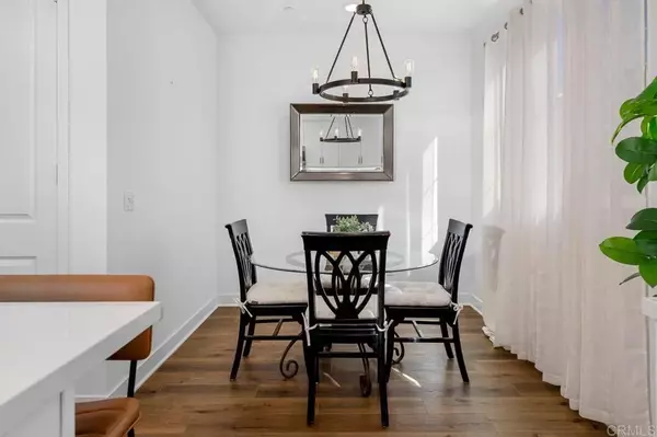 Escondido, CA 92025,363 Boulevard Park