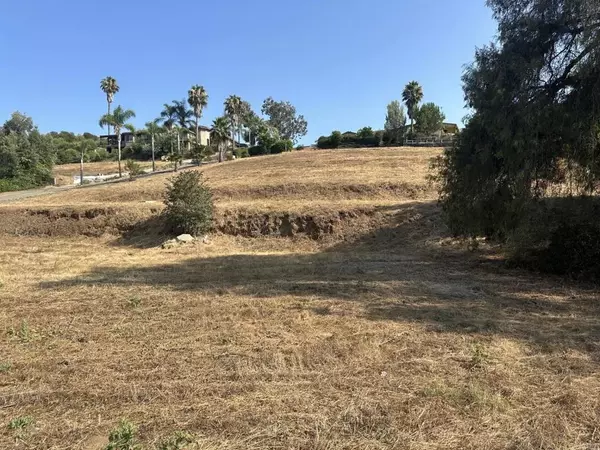 Escondido, CA 92027,3009 Reed Rd.