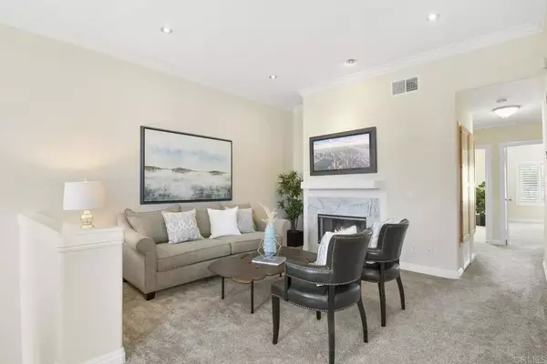 1380 E Washington Avenue #5W, El Cajon, CA 92019