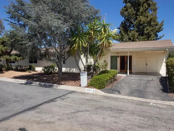 1880 Fairway Park #B, Escondido, CA 92026