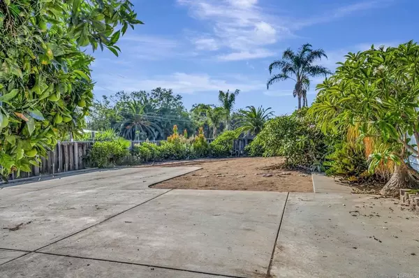 Vista, CA 92084,732 Osborne Street