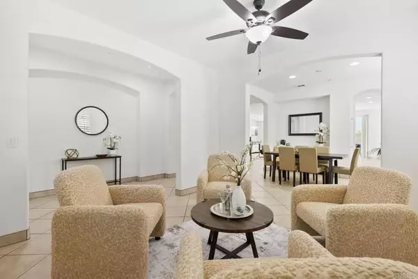 Fallbrook, CA 92028,3646 Lake Shore Road