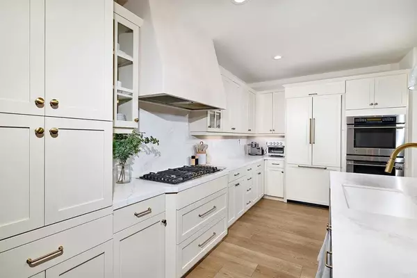 Carlsbad, CA 92009,2610 Garden House Road