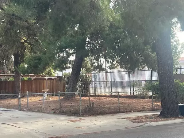 San Jacinto, CA 92583,235 S Victoria Avenue