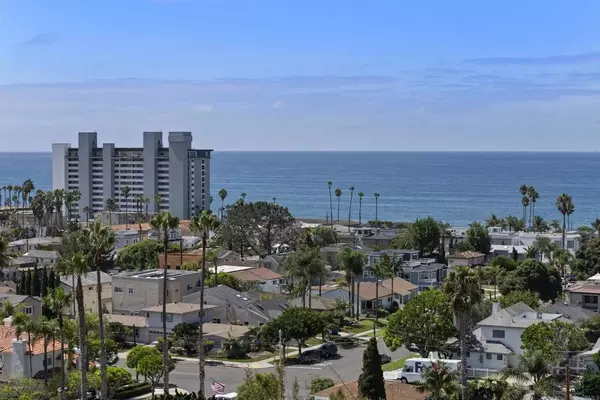 San Diego, CA 92109,4944 Cass Street #1003