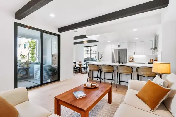 Encinitas, CA 92024,1400 Anacona Place #105