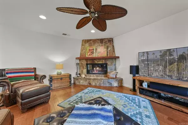 Oceanside, CA 92056,3302 Avenida De Loyola